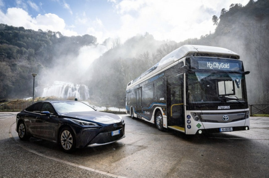 PRESENTATO A TERNI L’AUTOBUS A IDROGENO CAETANOBUS CON TECNOLOGIA FUEL CELL TOYOTA